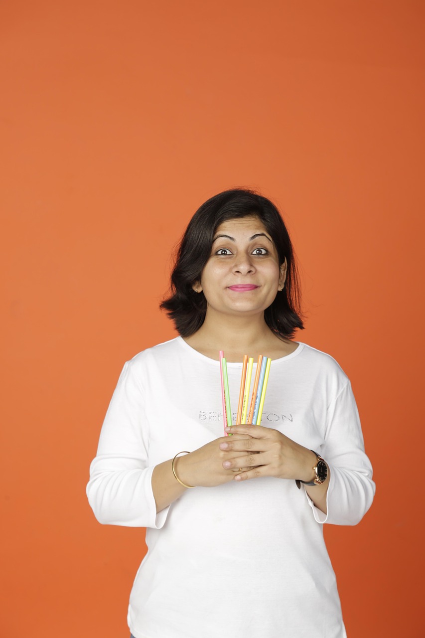 services-02 woman, business, office, thought, working, idea, website, professional